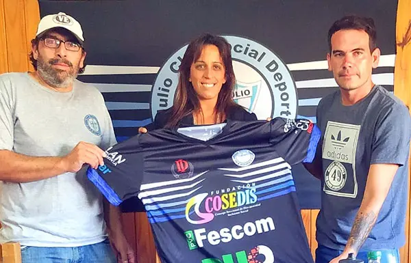 Nueva camiseta de 9 de Julio