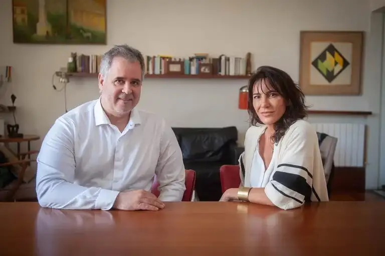 Natalia De la Sota y Alejandro "Topo" Rodríguez apoyaron la candidatura de Juan Schiaretti y en el balotaje votarán a favor de Massa (foto Gentileza Prensa)