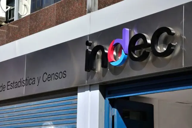 El índice de pobreza bajó al 28,6% en el primer semestre del año