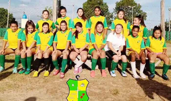 Fútbol Femenino: Las formativas de Monseñor Rösch hicieron su debut 