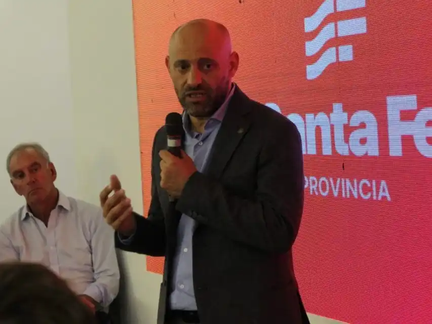 Desde su implementación, Exporta Simple ha reducido en hasta un 50 % los costos logísticos, permitiendo que más empresas accedan a mercados internacionales de forma eficiente.