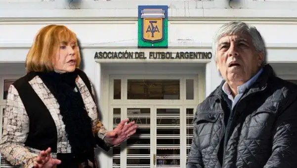 Moyano: si intervienen, "se para el fútbol"