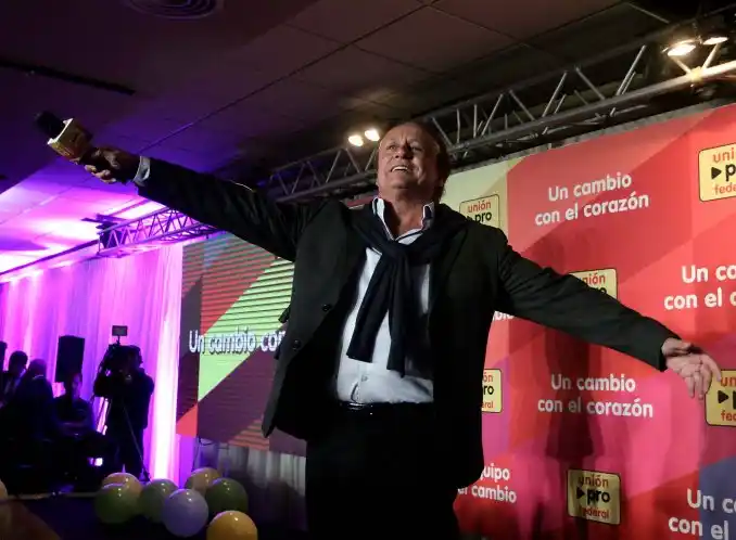 Del Sel: "Si pierdo me vuelvo a casa y veo qué hago de mi vida"