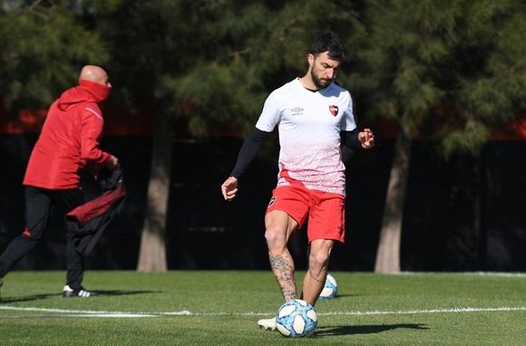 Nacho Scocco dio positivo de coronavirus y se perderá el arranque de la pretemporada de Newells