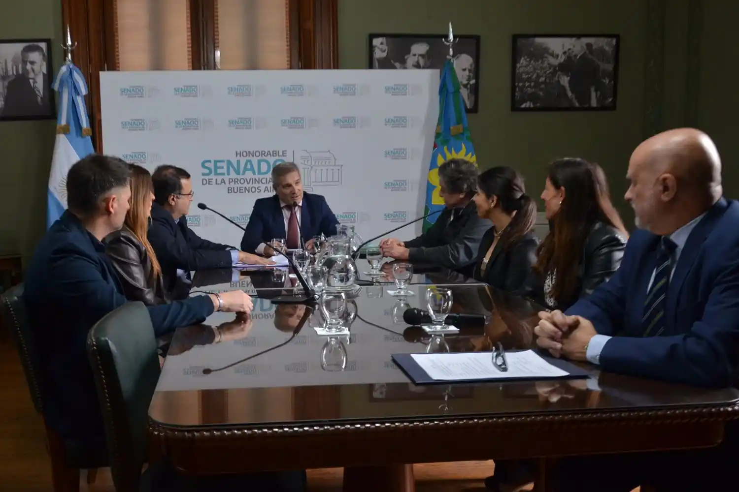 Sergio Vargas preside la Comisión de Minería e Industria en el Senado Bonaerense.