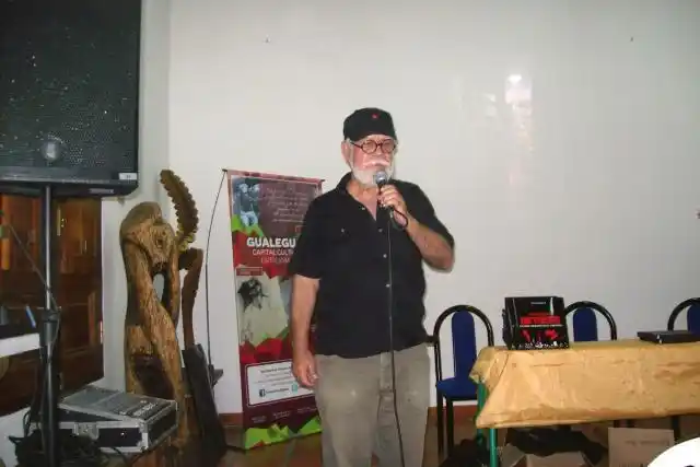 Rocambole presentó su segundo libro en el Quirós