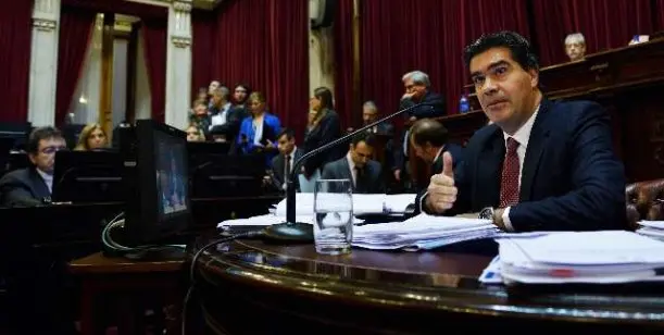 Capitanich en el Senado: Se cruzó con legisladores por inseguridad, pobreza y pauta oficial