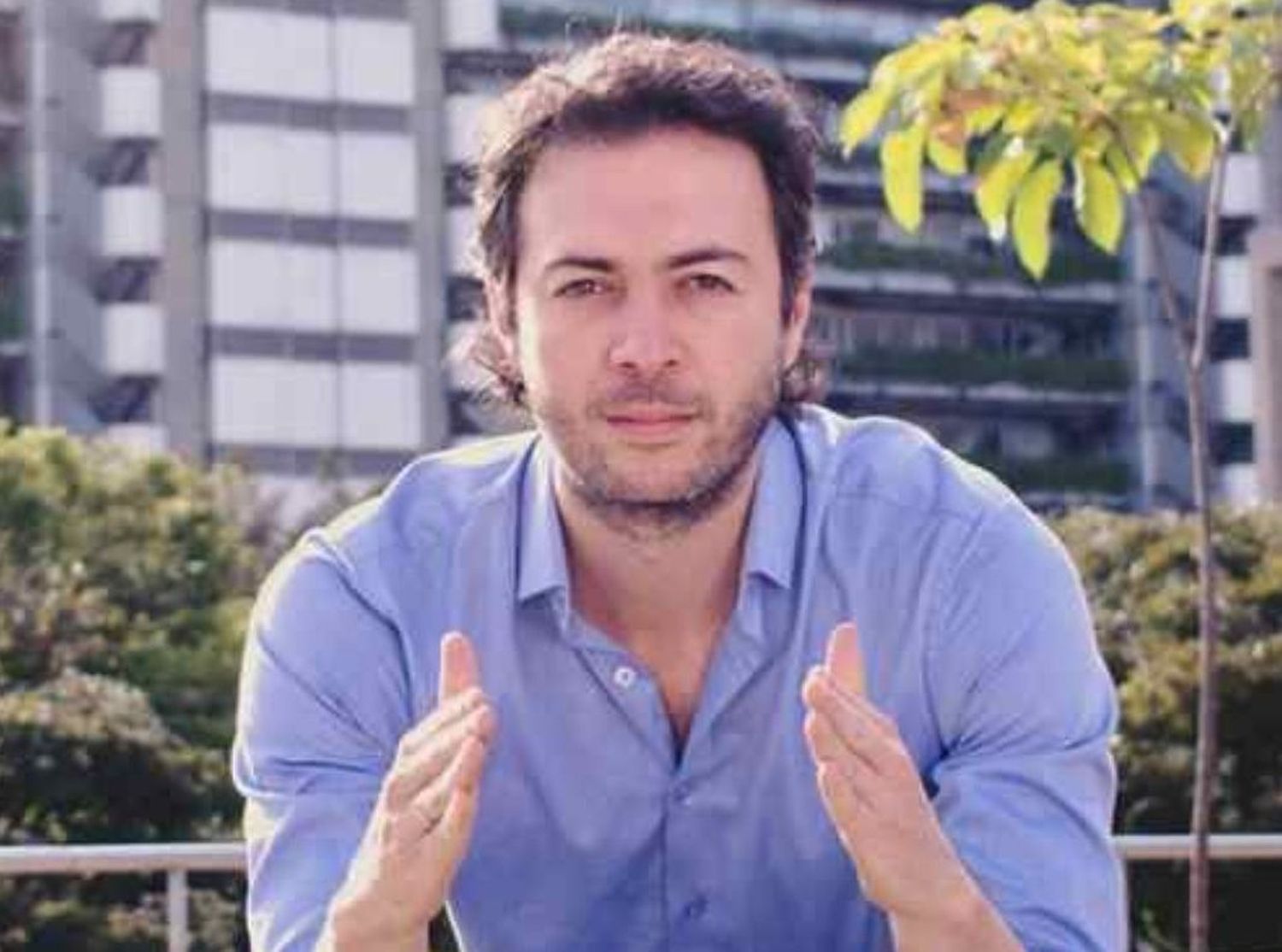 Por PÁNICO ECONÓMICO denuncian al alcalde de Medellín