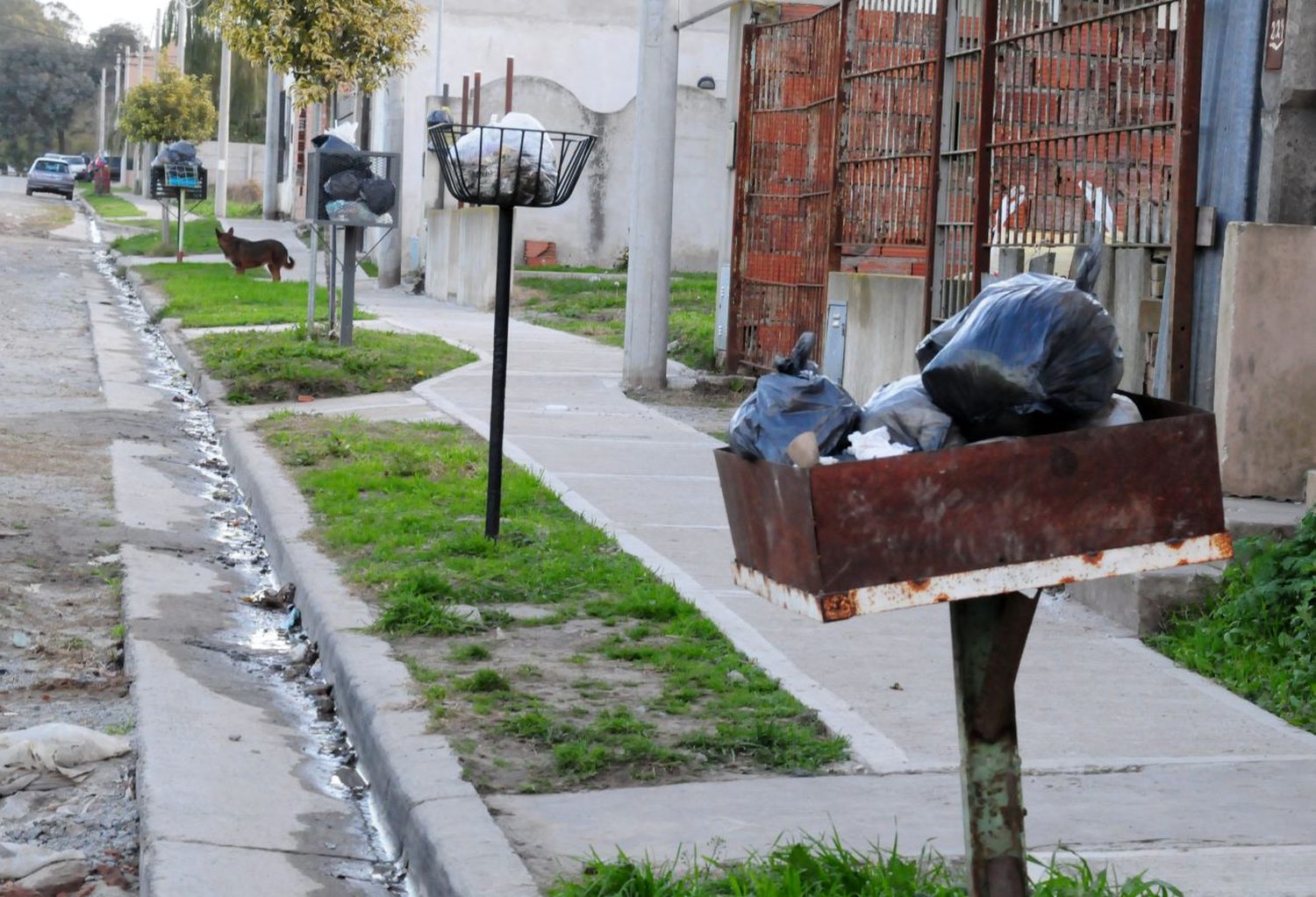 A la espera de un acuerdo, los vecinos padecen la falta de recolección