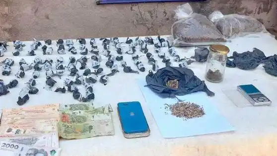 La Policía detuvo a dos mujeres en LaishÍ y
desarticuló centro de venta de drogas en Ibarreta