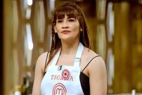 "La Tigresa" Acuña, exconcejal que fue kirchnerista, massista y randazzista, quedó eliminada de MasterChef