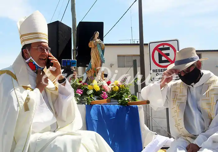 Procesión. Con alegría y fervor religioso