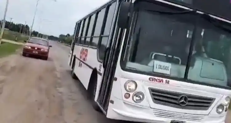 Reponen colectivos a Vuelta de Obligado: dos servicios, dos días por semana y sólo la primera quincena del  mes