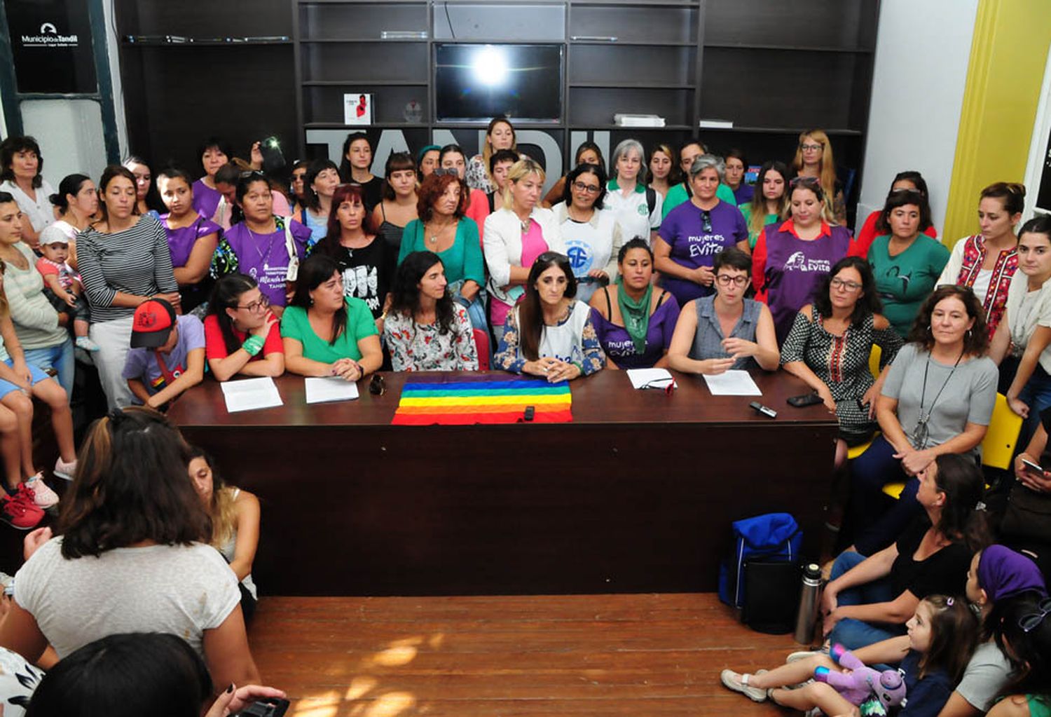 La Asamblea Feminista demanda la aplicación  consensuada de la Ley Micaela en el Municipio