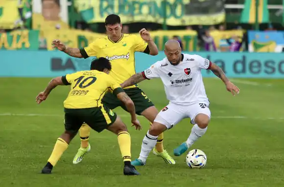 Newell's empató 1-1 con Defensa y Justicia y cuidó a sus titulares