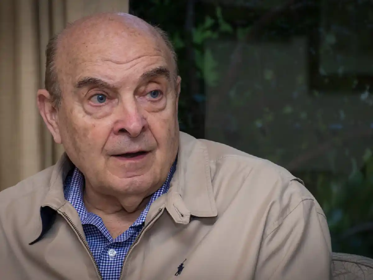 Cavallo criticó la "falta de un plan económico"