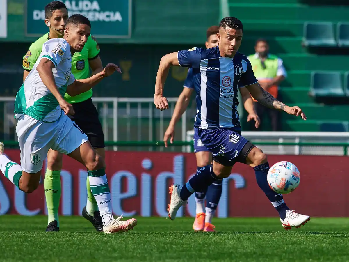 Talleres superó a Banfield y trepa en la tabla