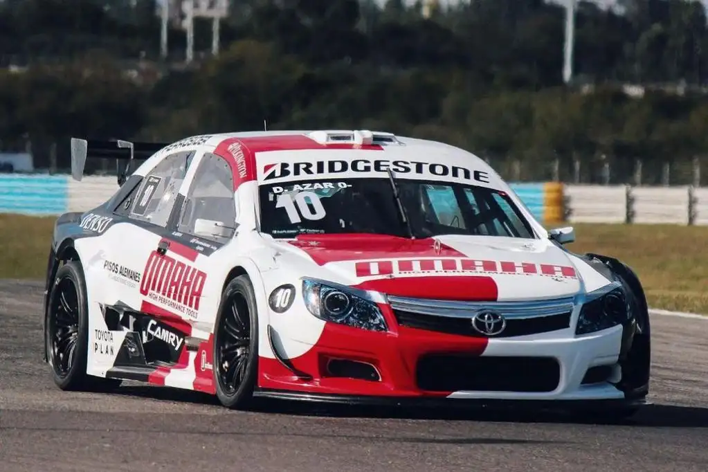 Azar, bicampeón del Top Race V6