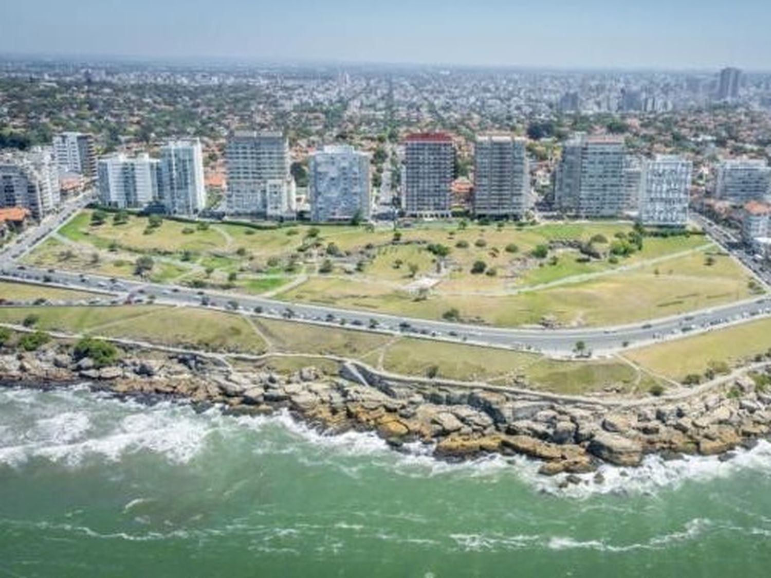 Tras los trabajos de padrinazgo, reinaugurarán mañana el Parque San Martín