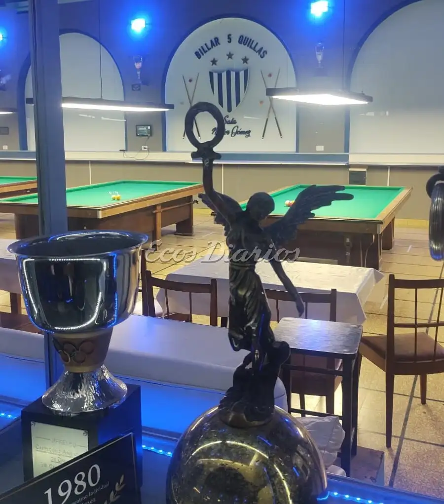 Actividad en la Sala "Néstor Gómez" del Club Rivadavia