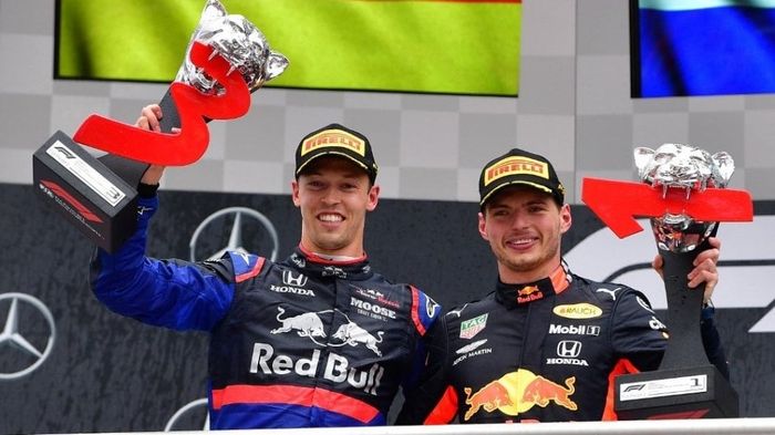 Danii Kvyat y Max Verstappen