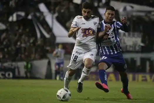 Godoy Cruz festejó en el Sur y sueña con llegar a la final