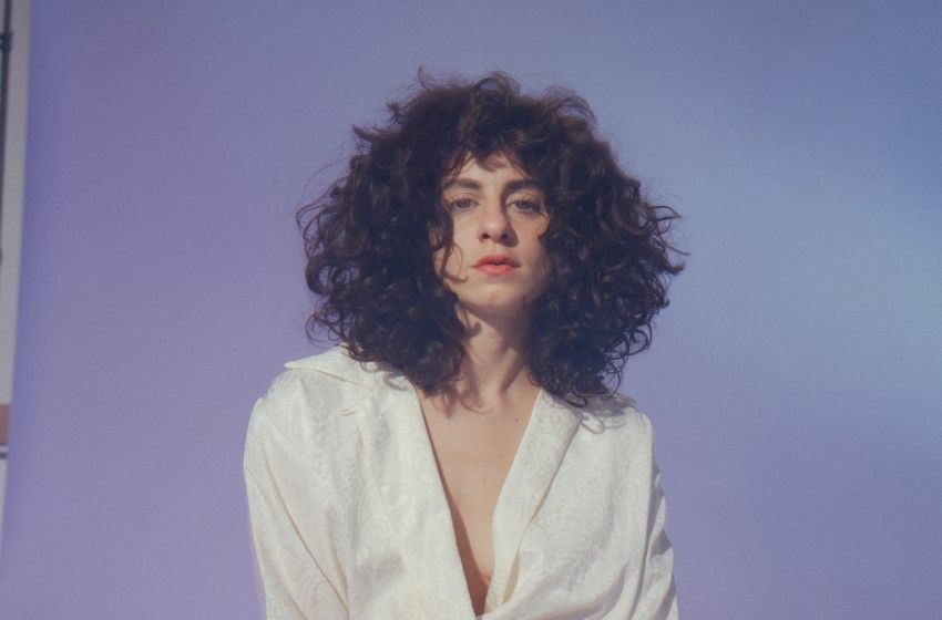 Marilina Bertoldi presenta Mojigata en Mar del Plata