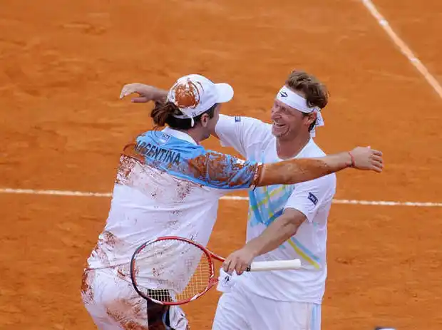 Berlocq aportó el quinto punto para la Argentina al vencer al alemán Kas