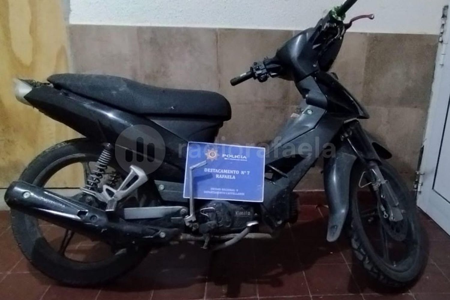 Andaba en una moto con la numeración adulterada y terminó aprehendido