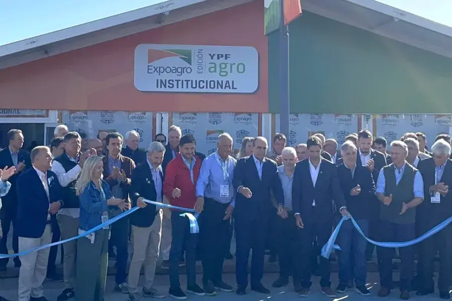Con el habitual corte de cinta, se dio inicio a la ExpoAgro 2024