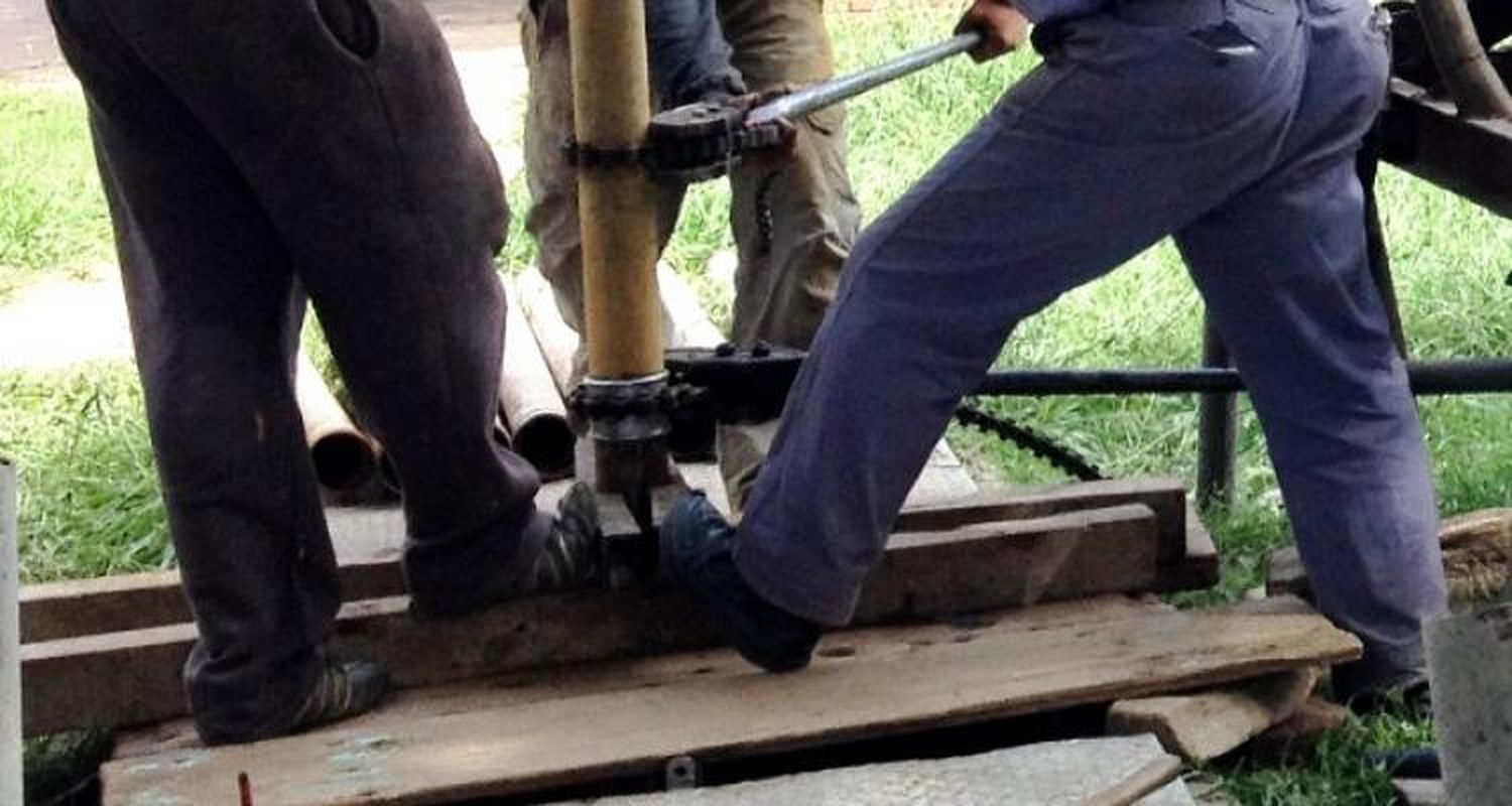 Ola de calor: sigue el problema del agua y el robo de cables dejó una bomba sin servicio