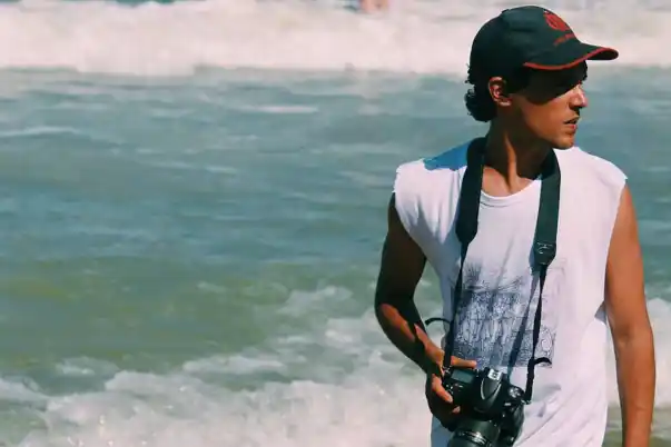 El fotógrafo herido en la marcha fue operado, sigue en estado crítico y piden dadores de sangre