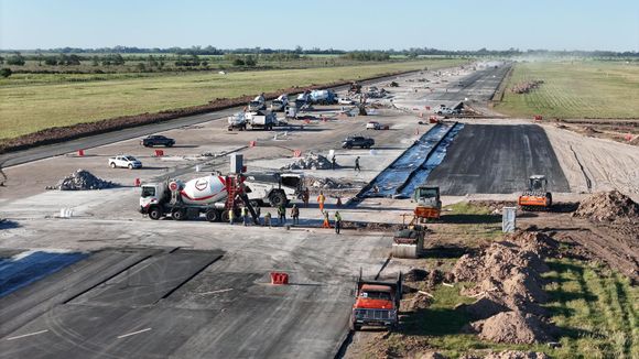 Rosario a toda máquina: la pista del aeropuerto ya tiene un 30% de avance