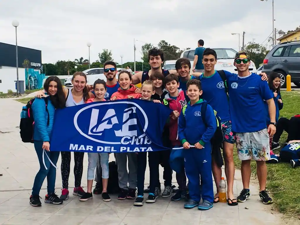 Oros provinciales para IAE Club
