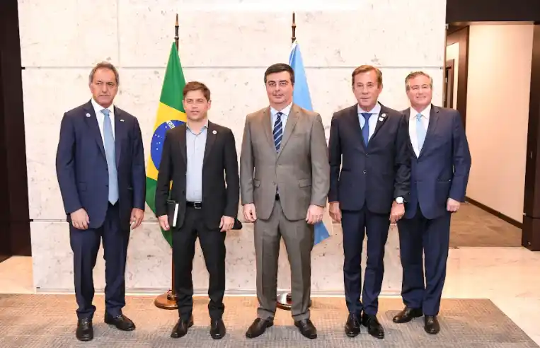 Kicillof en Brasil: En reunión con empresarios, dijo que la integración de ambos países "debe profundizarse"