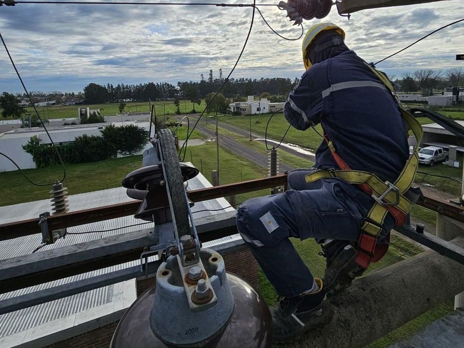La EPE invierte 10 mil millones de pesos en la compra de más de 300 transformadores