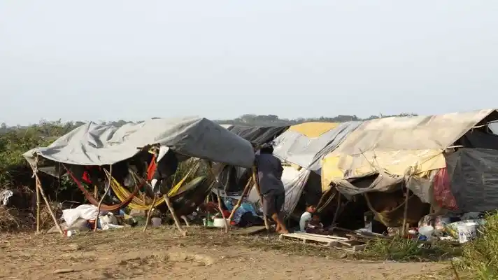EL SOCIALISMO LOS CONDENÓ AL HAMBRE: los Warao en Bolívar padecen en la miseria y el abandono