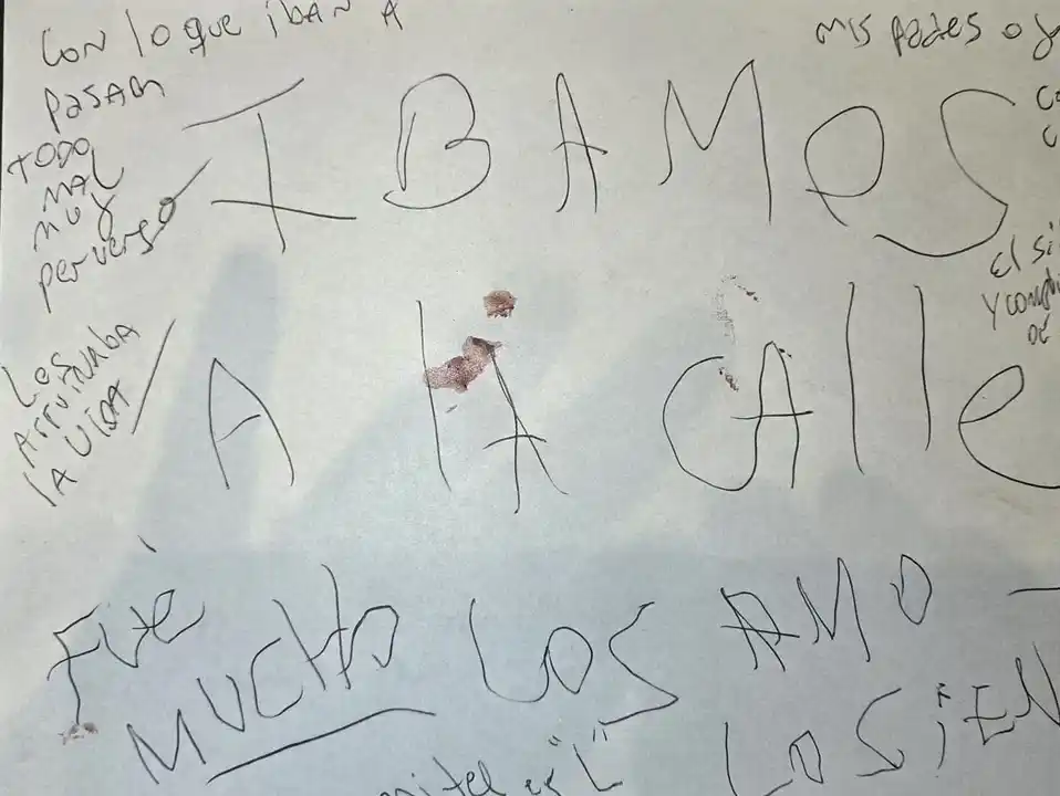 La carta escrita por la asesina. Fotografía: Agencia Noticias Argentinas/redes sociale