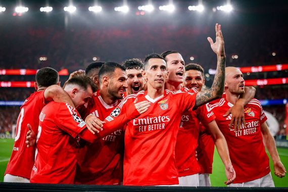 Benfica goleó al Aleti, con Di María como protagonista