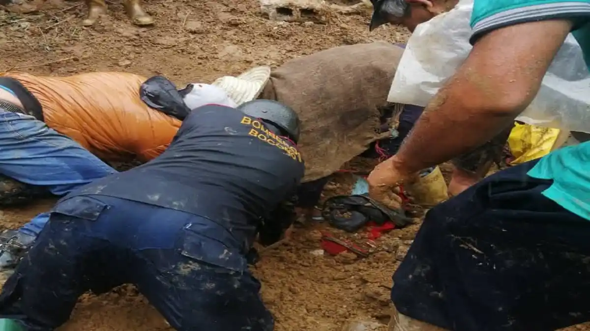 ¡LLUVIAS! Mueren 4 personas tapiadas en Trujillo