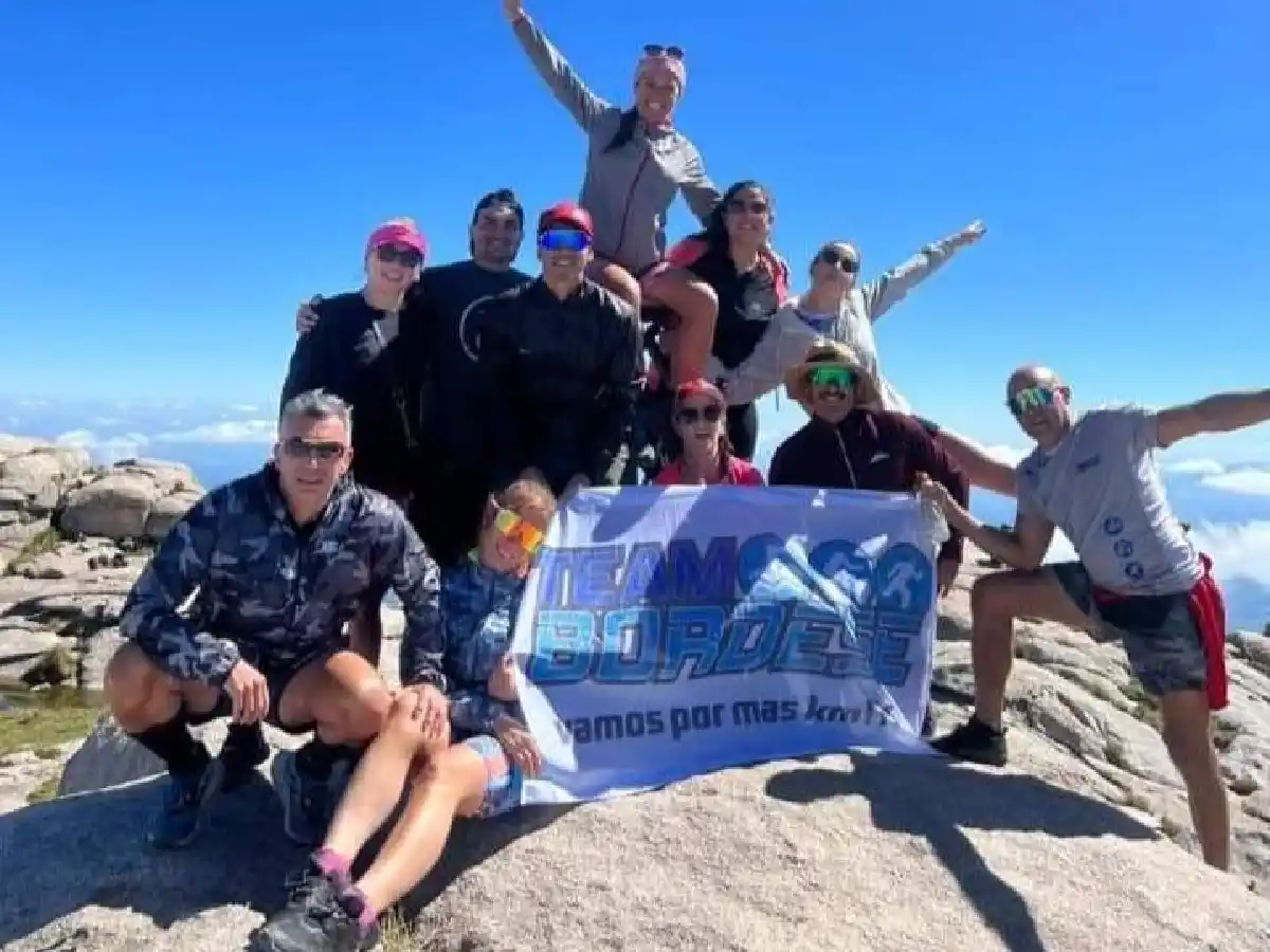  Un “team” solidario que rompe las barreras de la salud para los chicos del Champaquí            