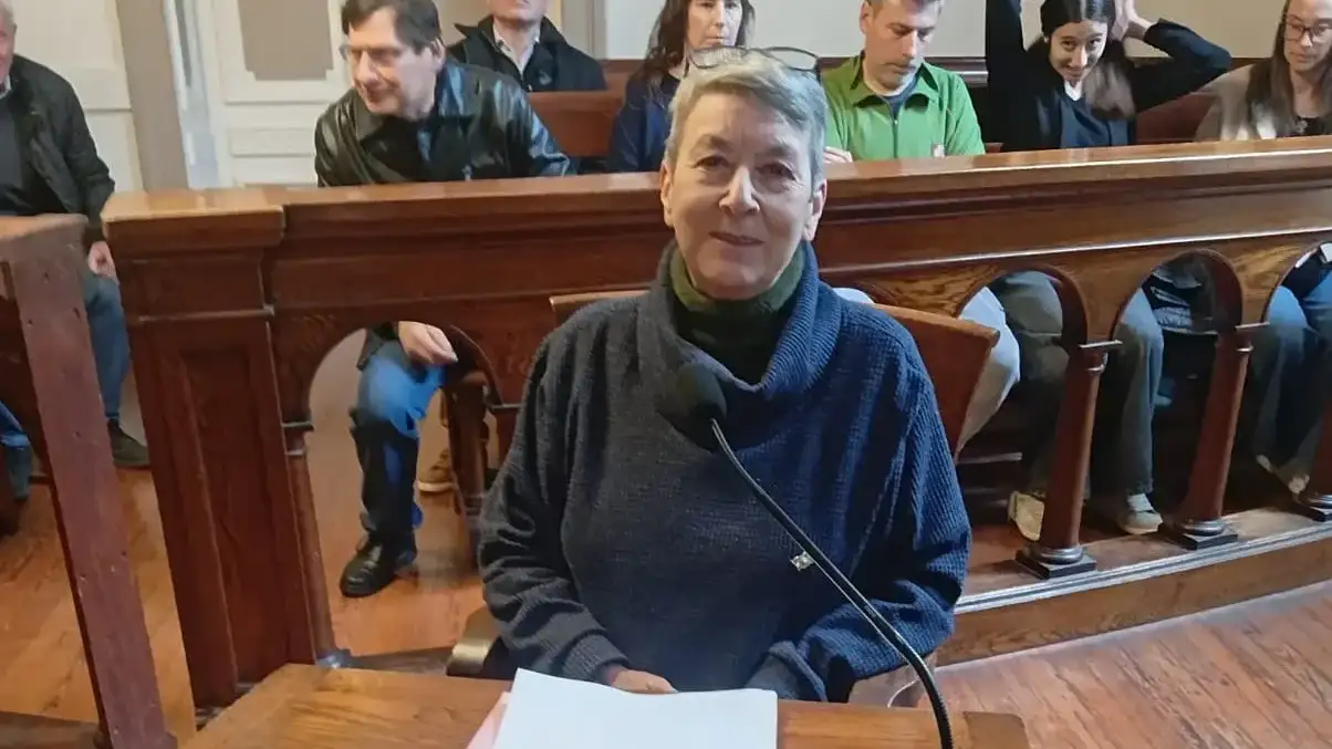 La concejal de Fuerza Patria, Cacha Cena, reclamó medidas urgentes ante la crisis alimentaria.