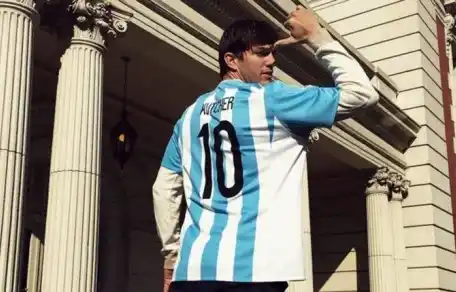 Ashton Kutcher lució la camiseta de la Selección