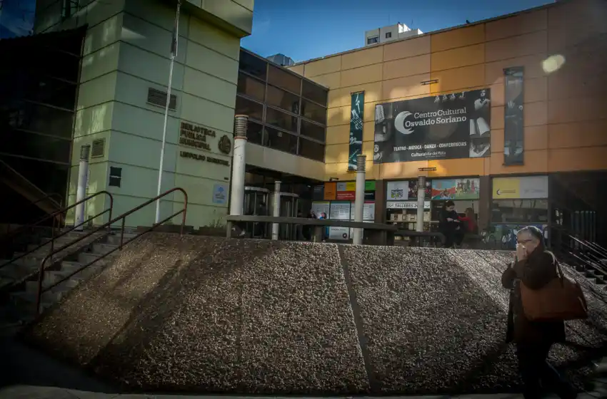 Se reinauguró una sala del Centro Cultural Osvaldo Soriano