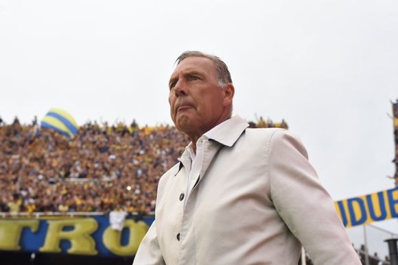 Russo, tras la goleada de Lanús: «Cuando se pierde de esta forma, hay que buscar la recuperación rápida del grupo”
