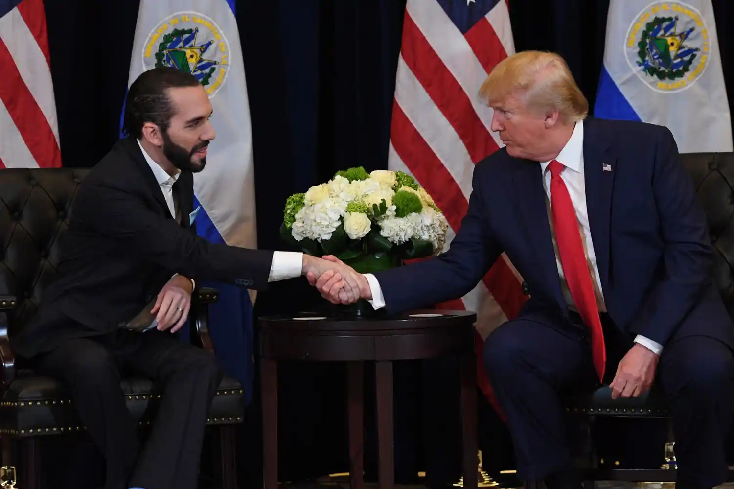 TRUMP INVITA A BUKELE A LA CASA BLANCA: fortaleciendo lazos en seguridad y migración (+Carta)