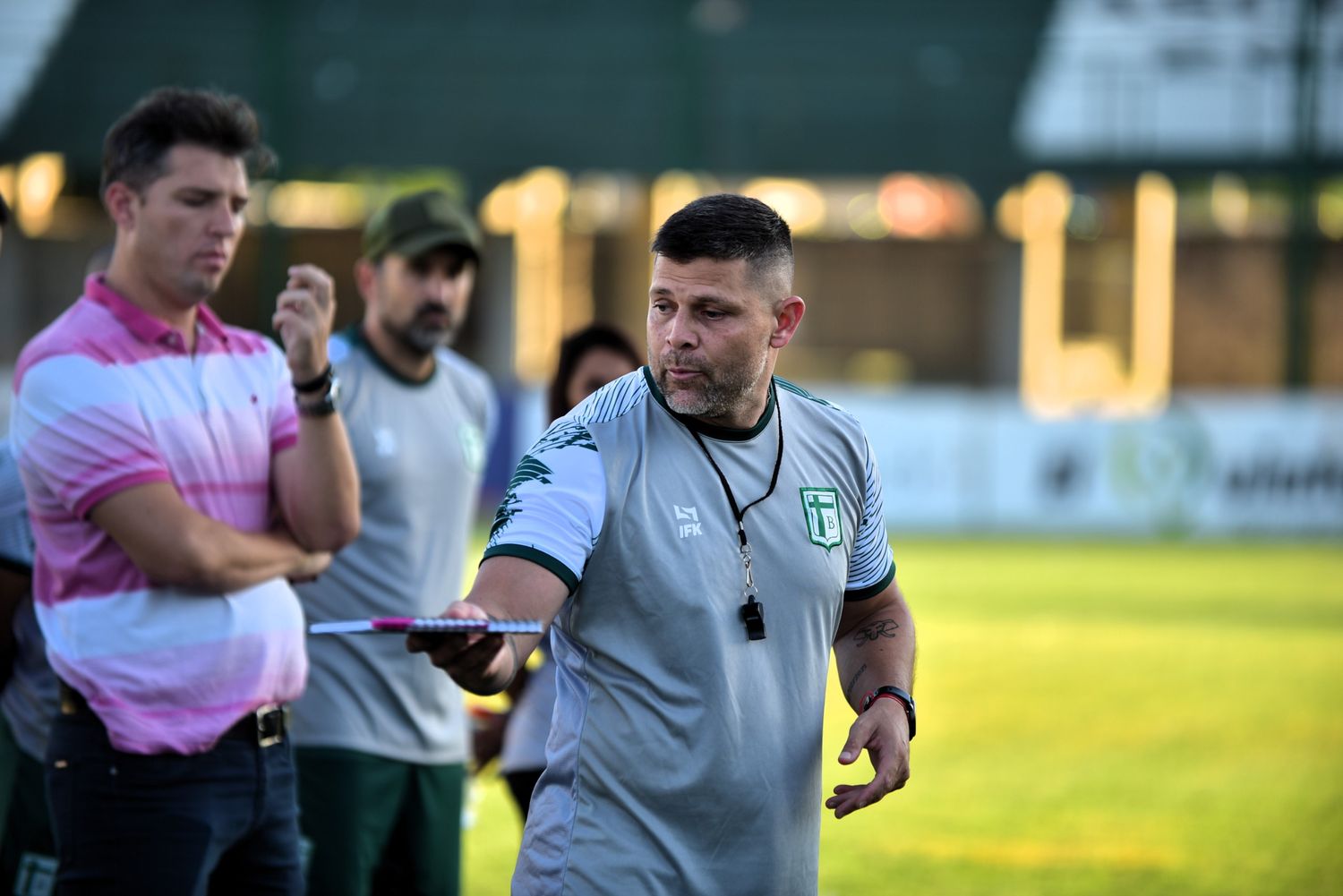 El DT reconoció que queire seguir al mando del plantel profesional.