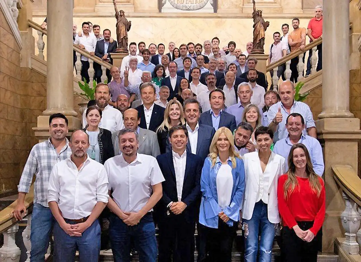 Son 74 los intendentes de Juntos y de Todos que podrán ir por otro mandato en 2023