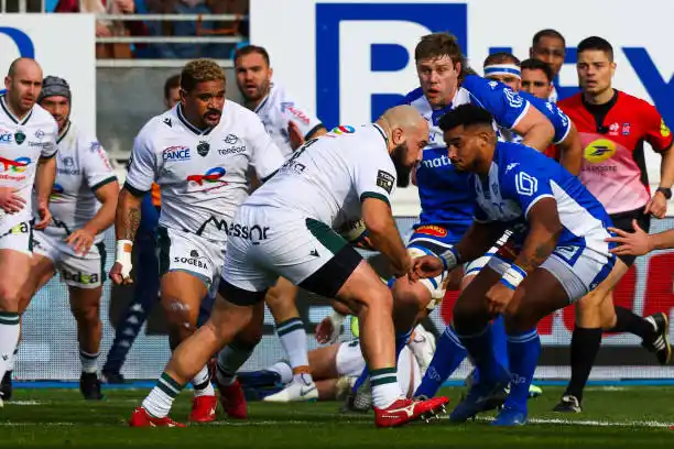 Ajustada derrota de Pau, con el ingreso de Calles