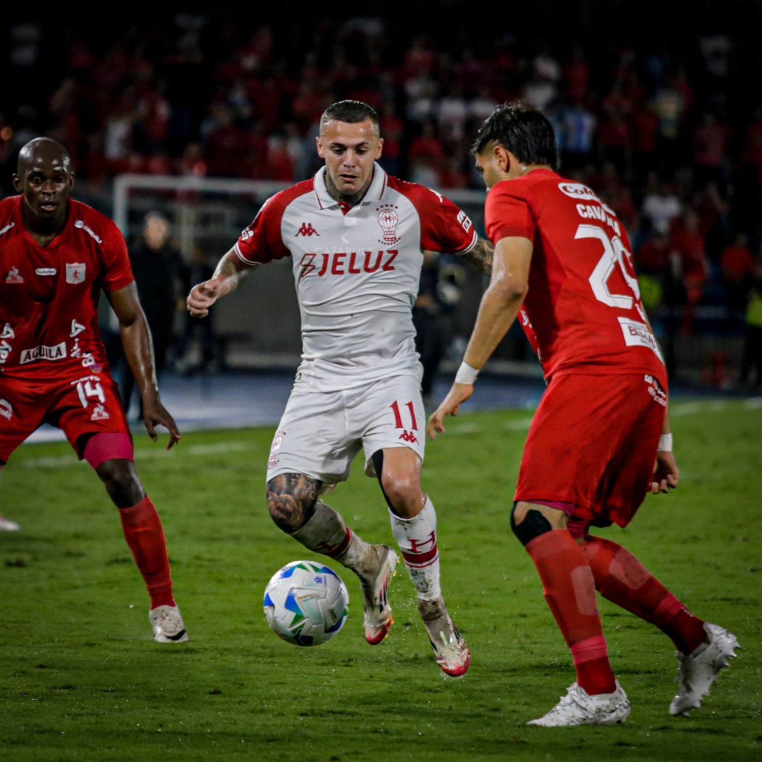 Buen punto de Huracán, que sigue siendo puntero